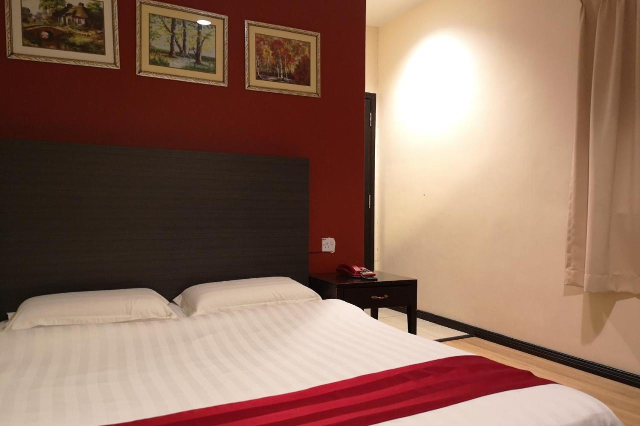 Oyo 89908 Hotel Kensington Sandakan Zewnętrze zdjęcie